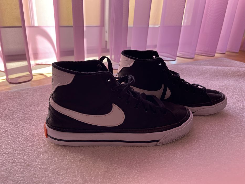 Sapatilhas bota Nike preta