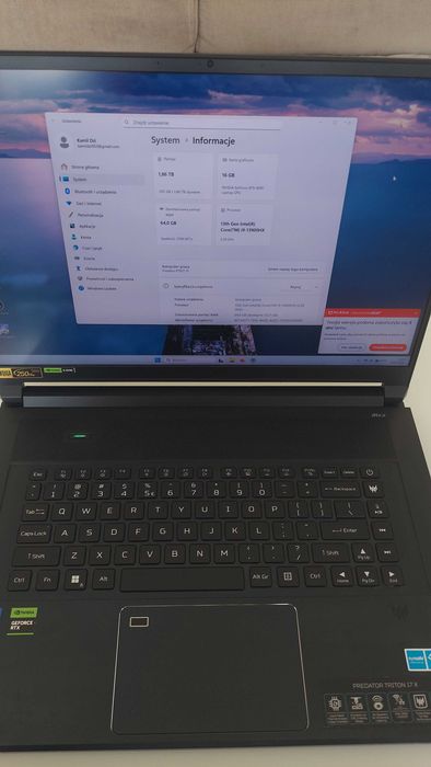 Laptop Predator Triton 17X i9-13900HX 64GB RAM RTX 4090 16GB SSD 2 TB