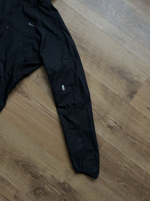 Вітровка Nike Vapor Running size L