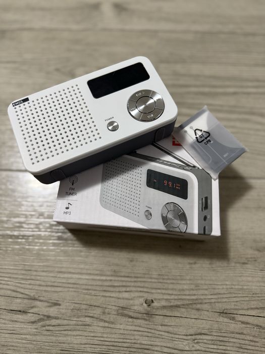 FM Радио на аккумуляторе