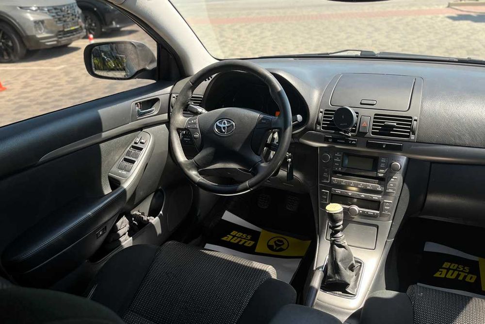 Toyota Avensis 2006