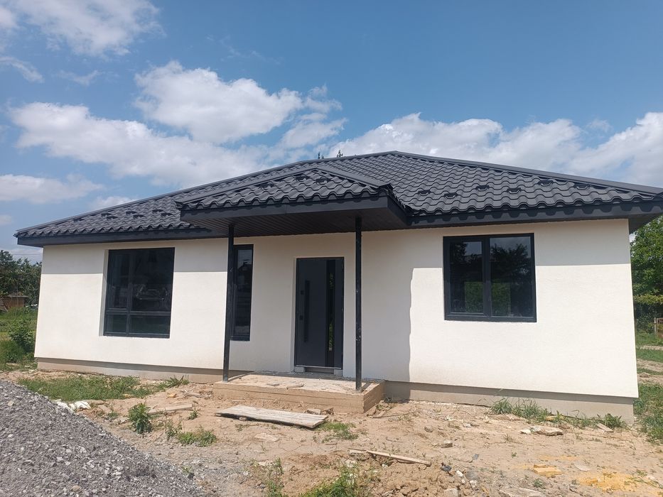 Продаж будинку 105 м2 вул. Вербова