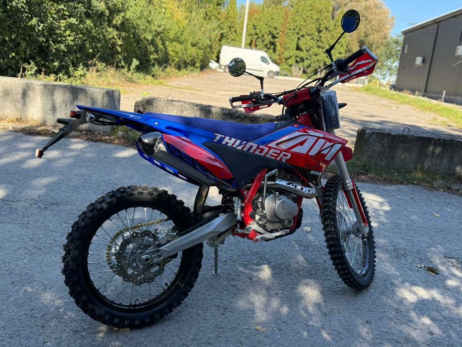 Мотоцикл Apollo THUNDER 250