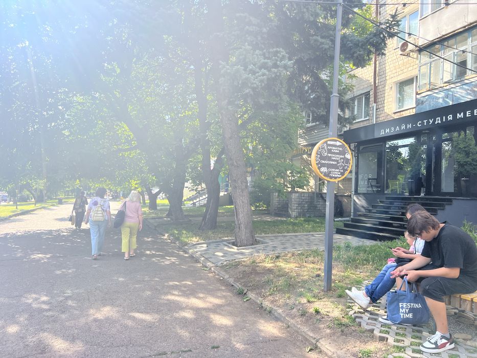 Нова ціна /Здається 54 м 2  Магазин Проспект Незалежності