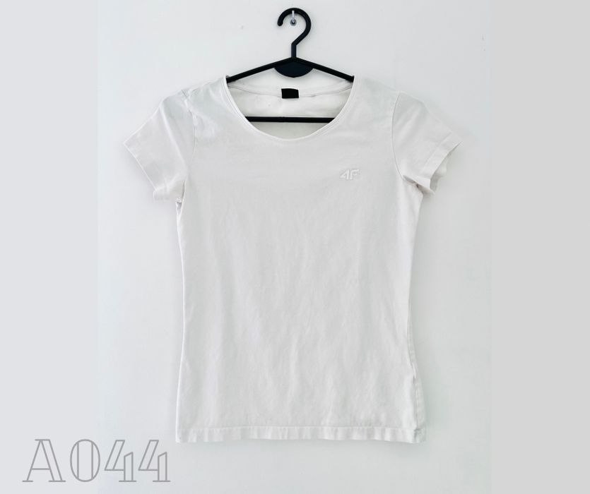 Koszulka T-shirt damski 4F XS/36 biała uniwersalny styl A044