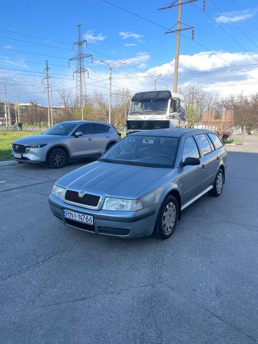 Skoda Octavia Tour 1,9 tdi 2005р в ідеальному стані дизель механіка