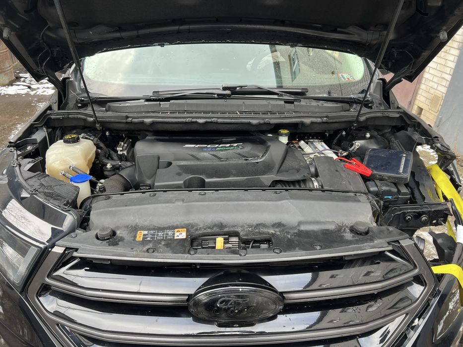 В разборе ford edge 2.7 sport 2018 год на максимальной комплектации