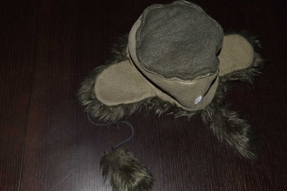 Czapka uszatka, futrzana ,puszysta ,rozm. L