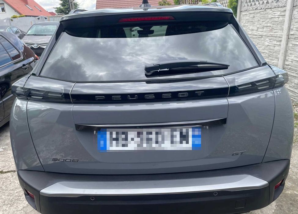 Peugeot 2008 Бампер передній задній Розборка Пежо