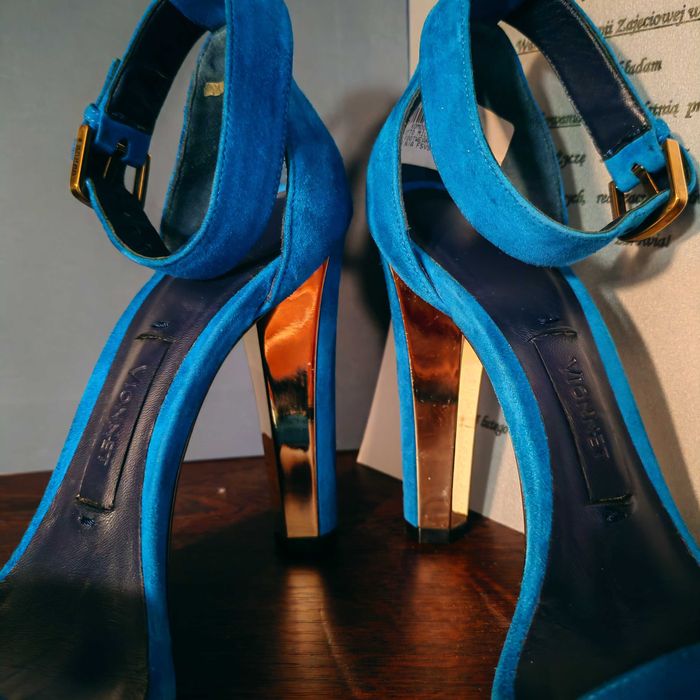 Buty damskie szpilki sandały dolce cabana vionnet France Mediolan zamszowe skórzane niebieskie turkus lazur chabrowe morskie Luis vuitton