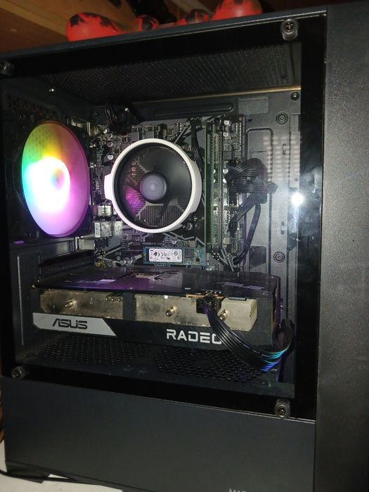 Pc Gamer e teclado e rato oferto