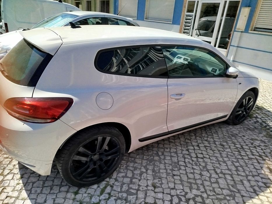 VW Scirocco R-line 1.4 160cv