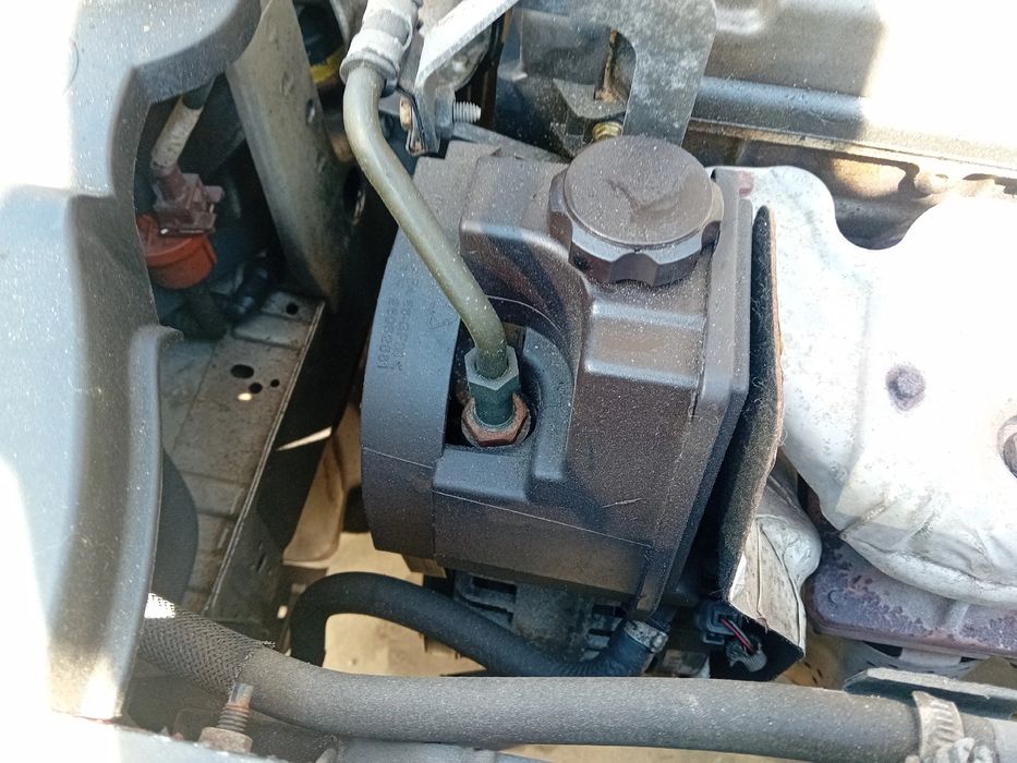 Bomba de direção CITROËN XSara (N1)