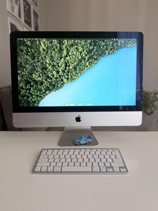 iMac 2012 — великий екран, стильний дизайн та готовий до роботи