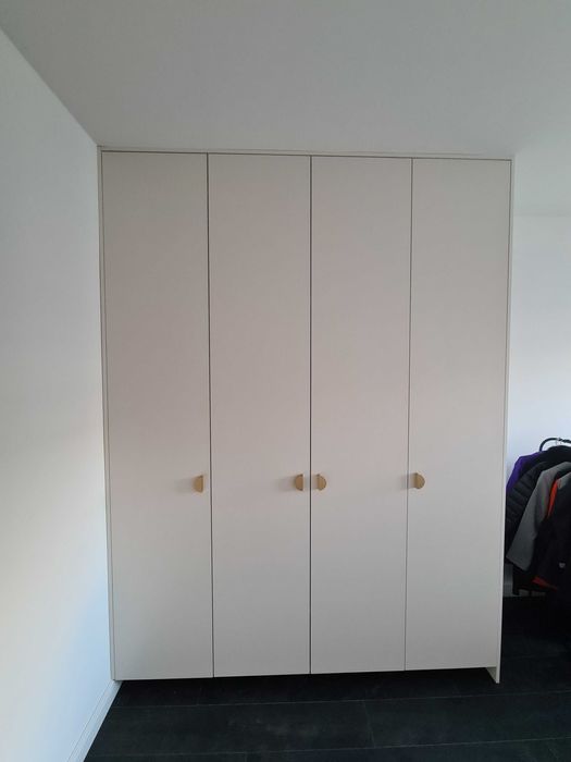 Sosnowiec – kuchnie i szafy na wymiar z montażem