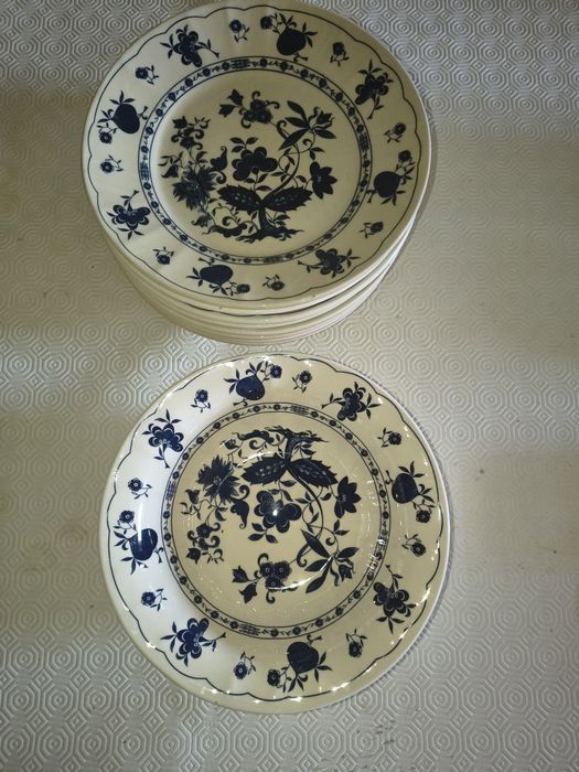 Pratos em faiança482664737711728642