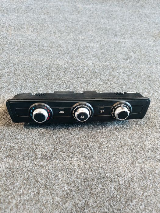 Climatronic sofagem / comando chaufagem AUDI A3