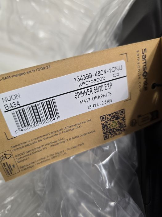 Walizka Samsonite Nuon 55x40x20 (23) NOWA