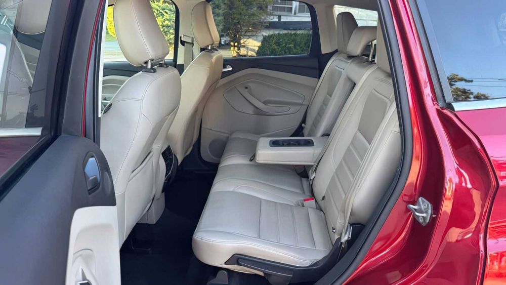 Ford Escape Titanium      2018