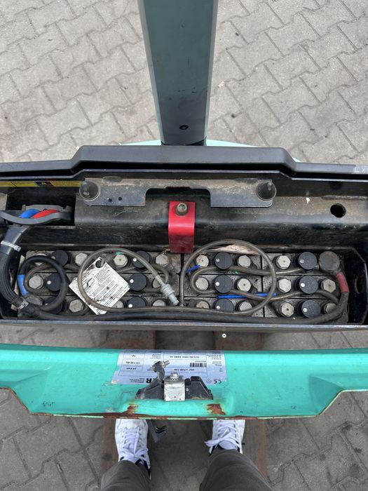 Wózek paletowy elektryczny Mitsubishi PBP16N2