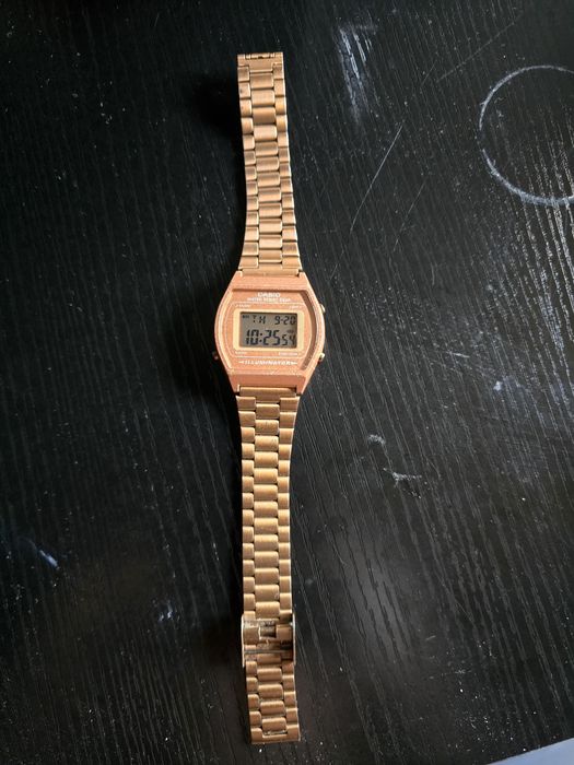 Relógio casio B640wc Rose Gold por 29 euros