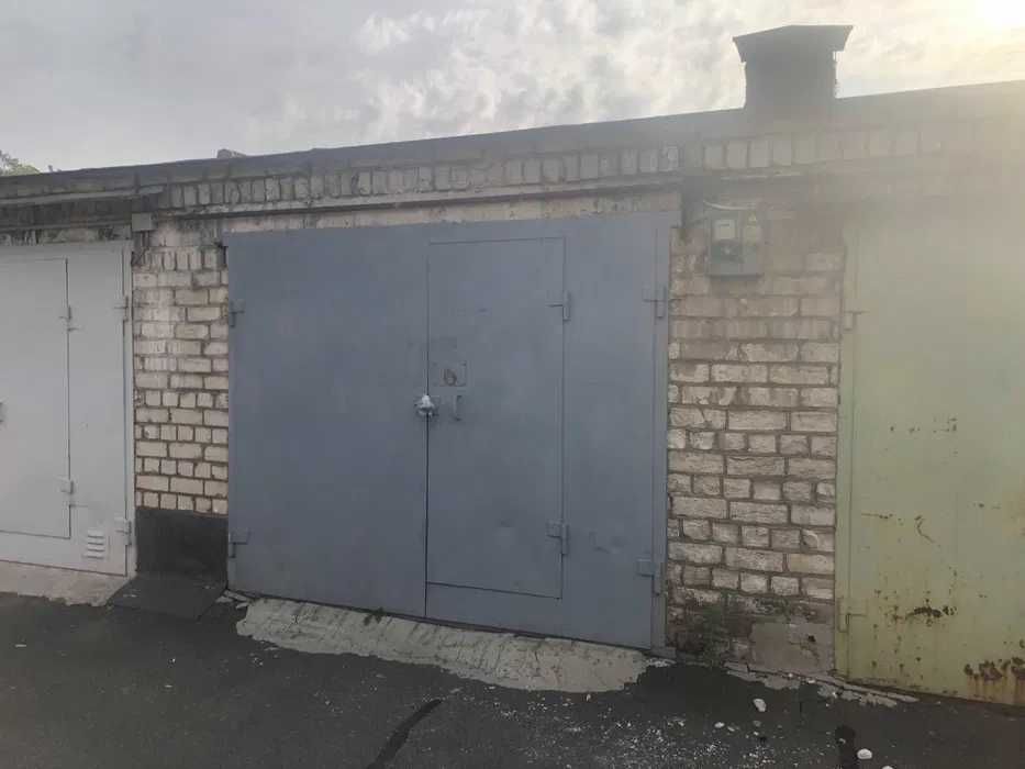 Здам в оренду капітальний цегляний гараж