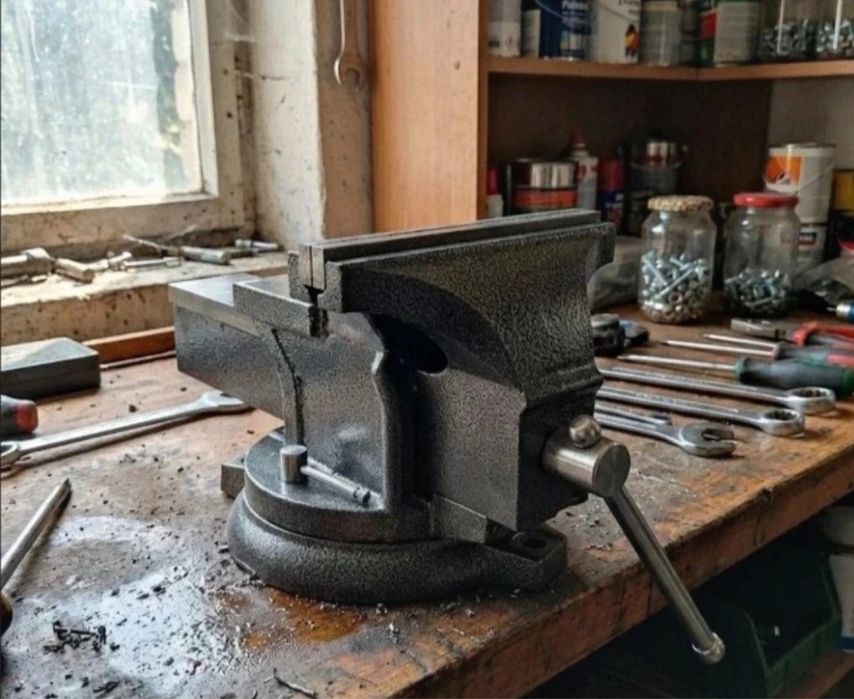 Solidne imadło ślusarskie obrotowe z kowadłem żeliwne 360 hartowane