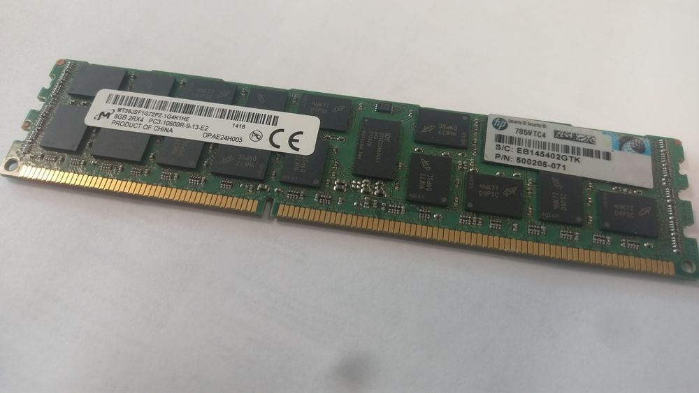1x 8GB RAM DDR3 ECC PC10600 (Buffered / Registered)