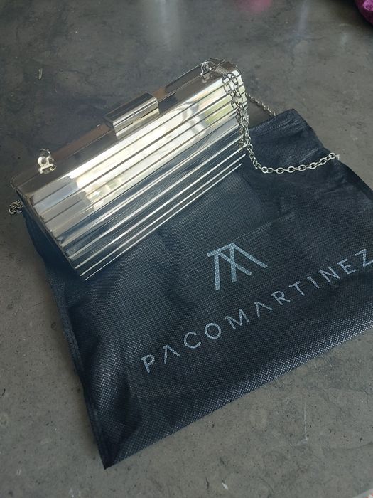 Mala de mão de cerimónia, prateada, clutch Paco Martinez