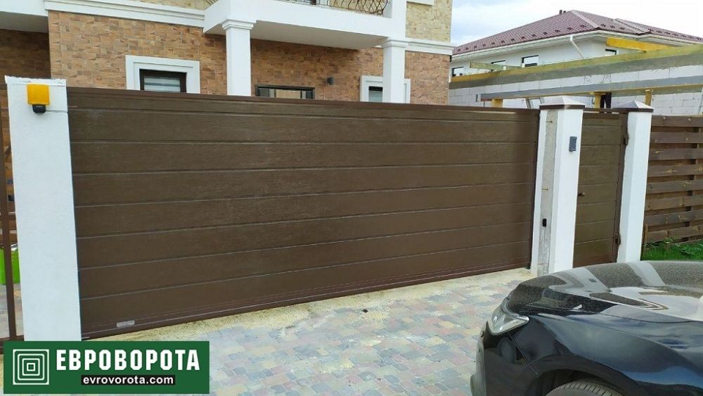 Ворота из сэндвич панелей от производителя Евроворота Харьков! Цена комплект ворота + калитка 60 тыс грн!
