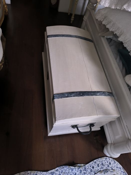 Arca Decorativa em Branco