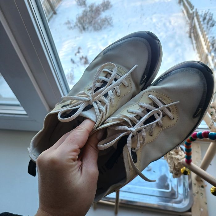 Кросівки найк жіночі