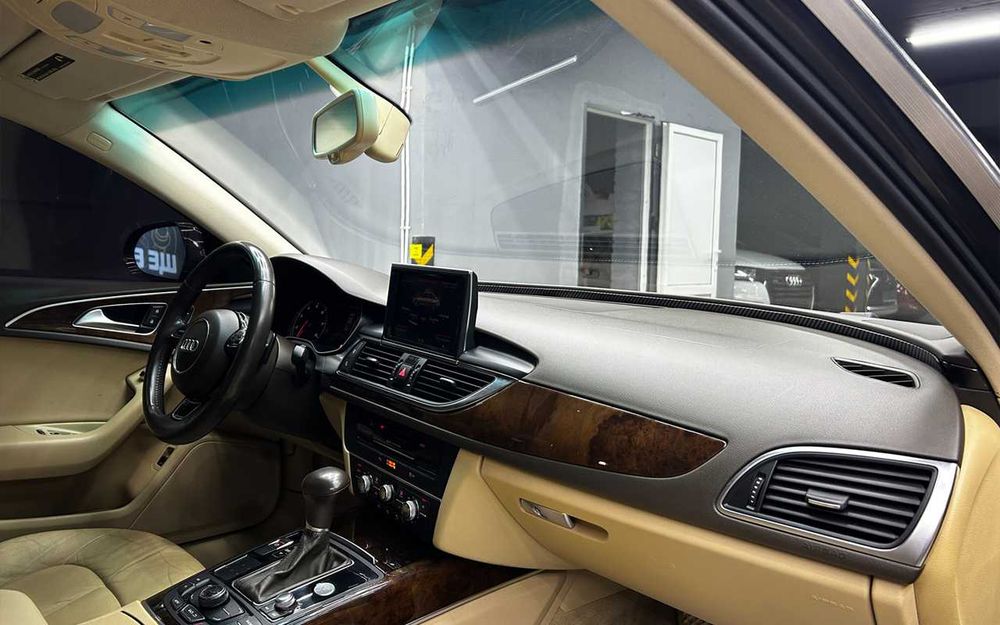 Audi A6 2012року