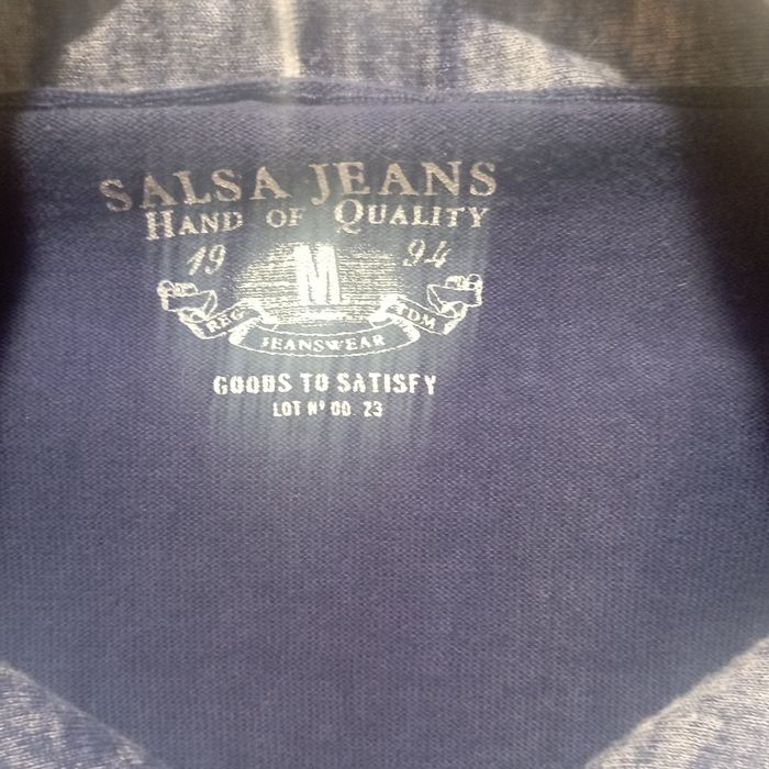 Malha  azul marinho com letras branca, Salsa Jeans