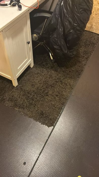 Carpete verde escuro de pelo curto 1.20 x 1.75 cm