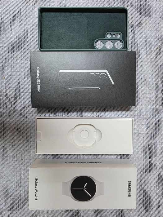 Conjunto Samsung S25 ultra + Smartwatch 8
