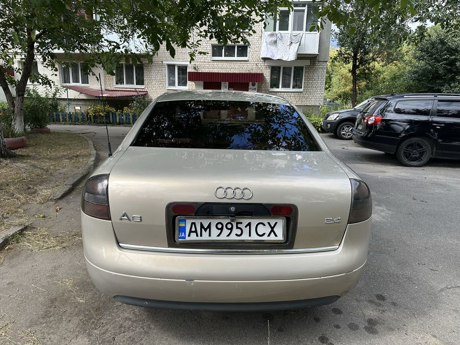 Audi A6 C5 2.4 V6 | Газ/бензин | Механіка