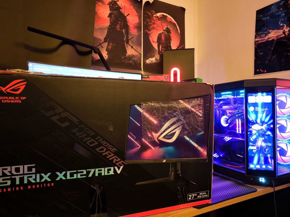 Komputer Gamingowy (zestaw) mocny z dotykowa obudowa MSI 4070 32GB RAM