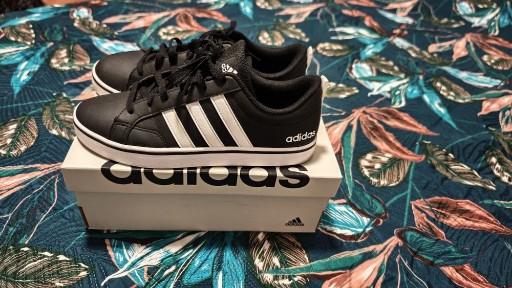 Tênis Adidas VS Pace 2.0