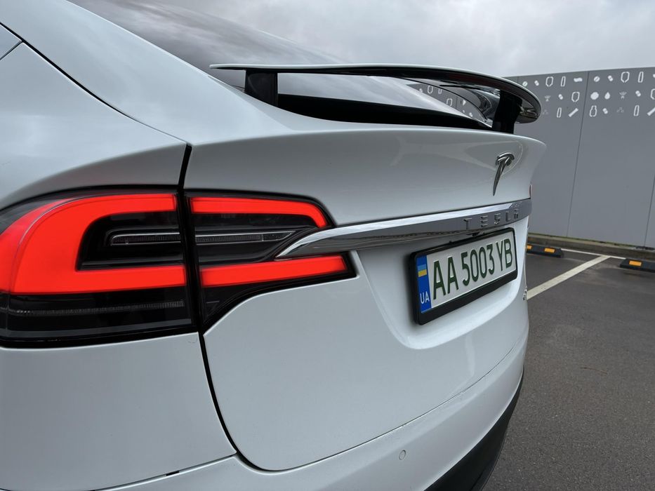 Тесла Х Longe Range Plus - 100 кВт 2020 року