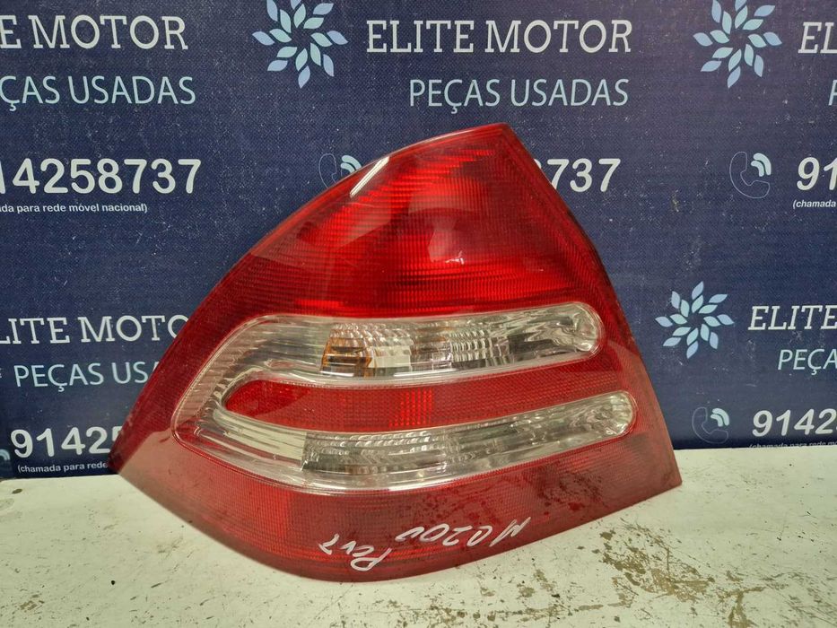 Farolins usados MERCEDES CLASS C W203 Sedan carro Fase 2 esquerdo direito