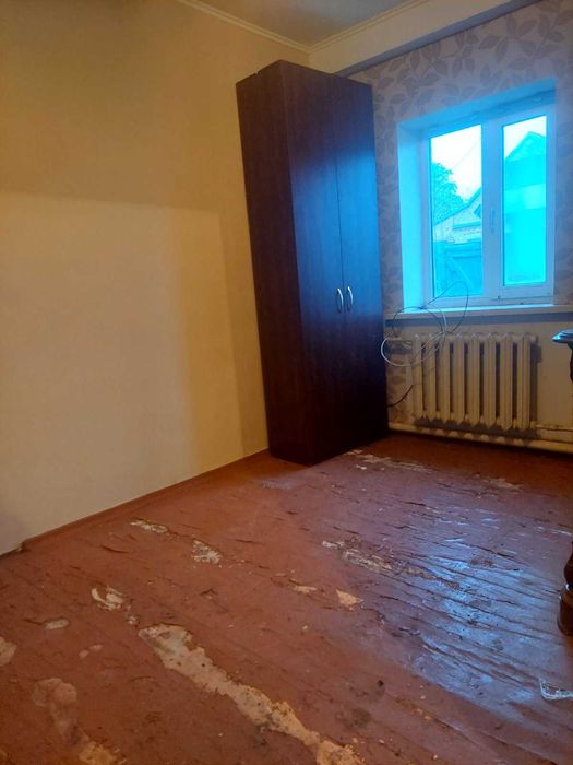Продам в Бучі частину будинку вул.Лугова. 49800 у.о.