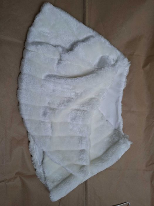 Pelerynka ślubna, bolerko firmy Polis Ivory