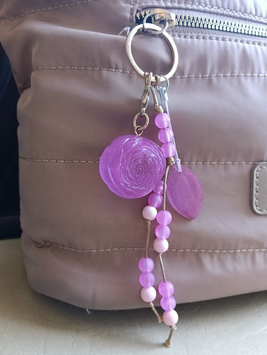 Bag charm artesanal FLOR acessórios para malas ou porta chaves