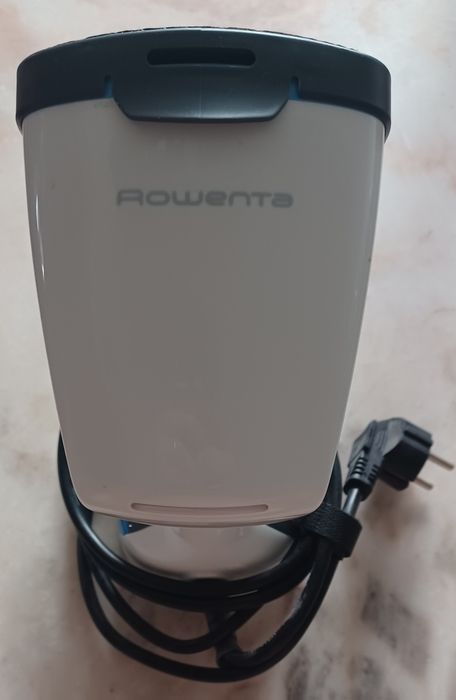 Ferro vertical Rowenta a vapor novo