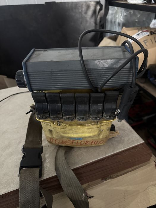 Кран маніпулятор евакуаторний