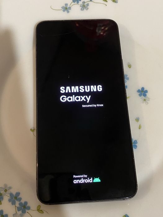 Samsung S22 em muito bom estado