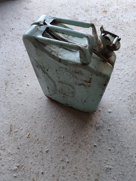 Kanistry metalowe 20 l