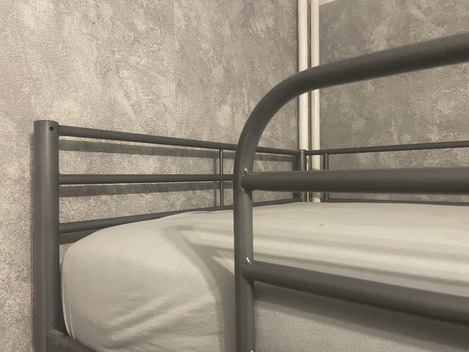 Łóżko na antresoli Ikea