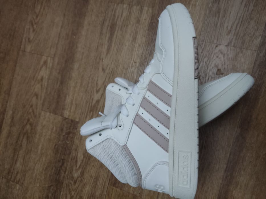 Кросівки демісезонні Adidas 36 р.